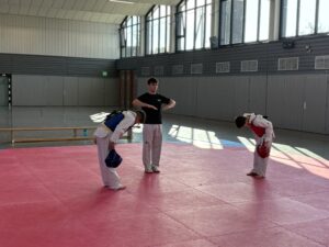 25-10-11 11-23-04 1706